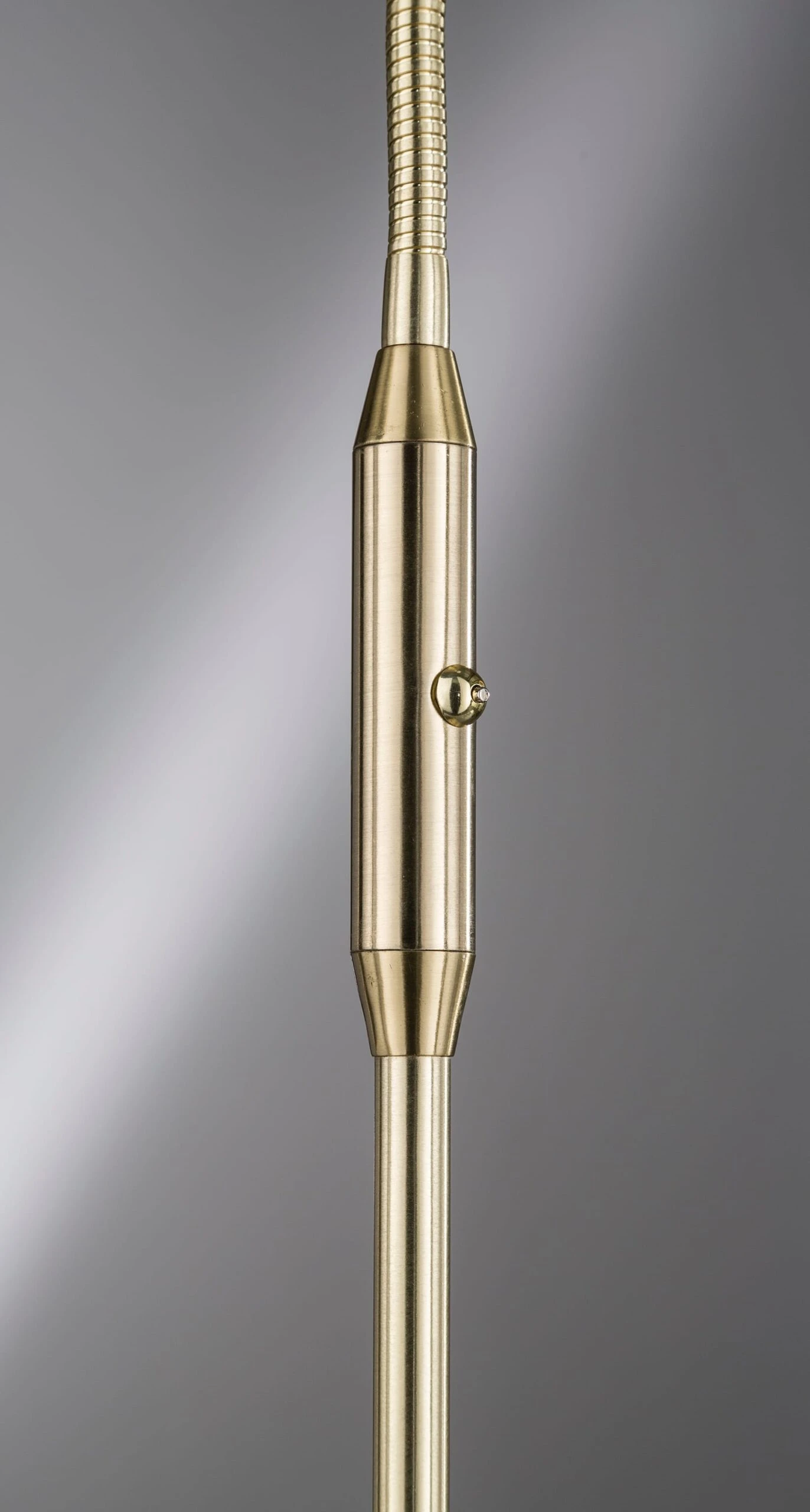 LED-Stehleuchte Dent In Messingfarben/messingfarben Poliert - (H)150 X (D)23cm – Bild 5