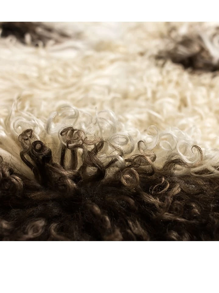 Lammfell In Beige/ Braun – Bild 3