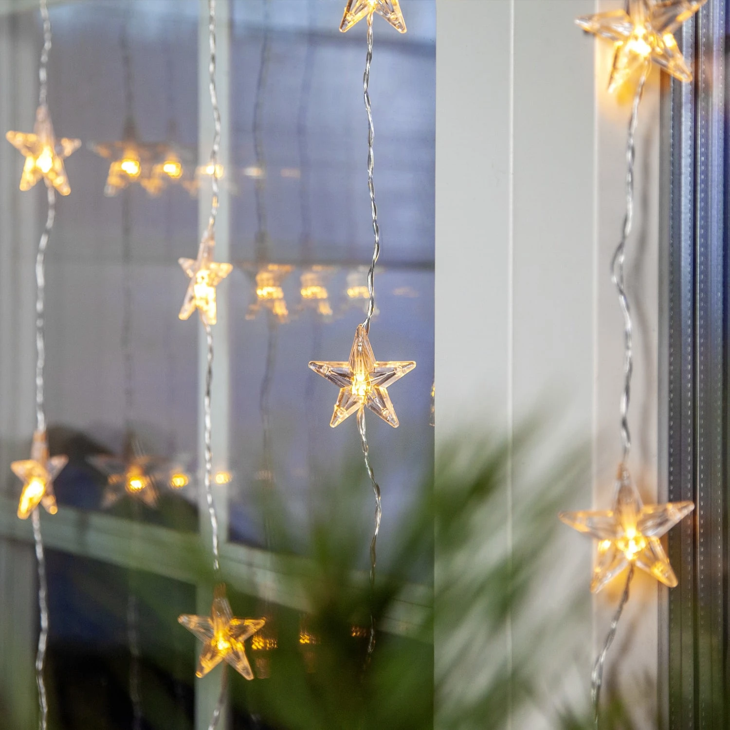 LED Lichtervorhang Sterne 30 Leuchtende Sterne 90x120cm In Transparent – Bild 2
