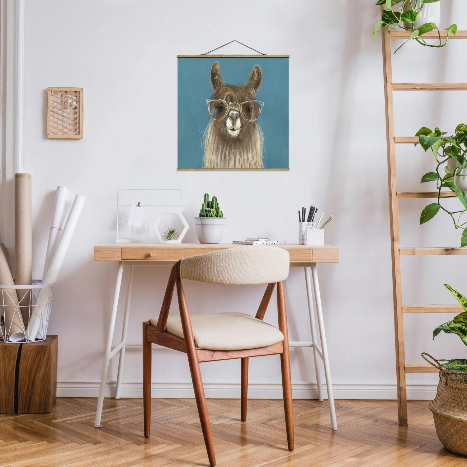 Stoffbild Mit Posterleisten - Lama Mit Brille III In Blau – Bild 3